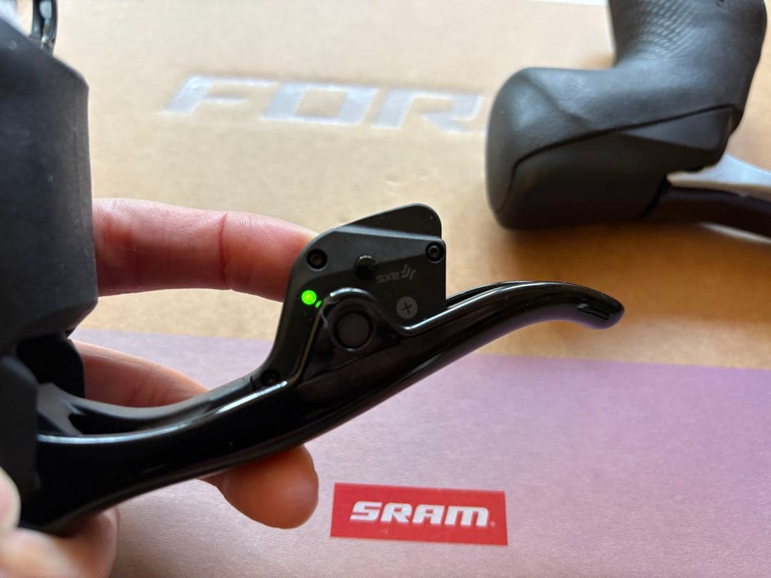 sramフォースeTAP AXS D1 シフトレバー ブレーキキャリパー スラム