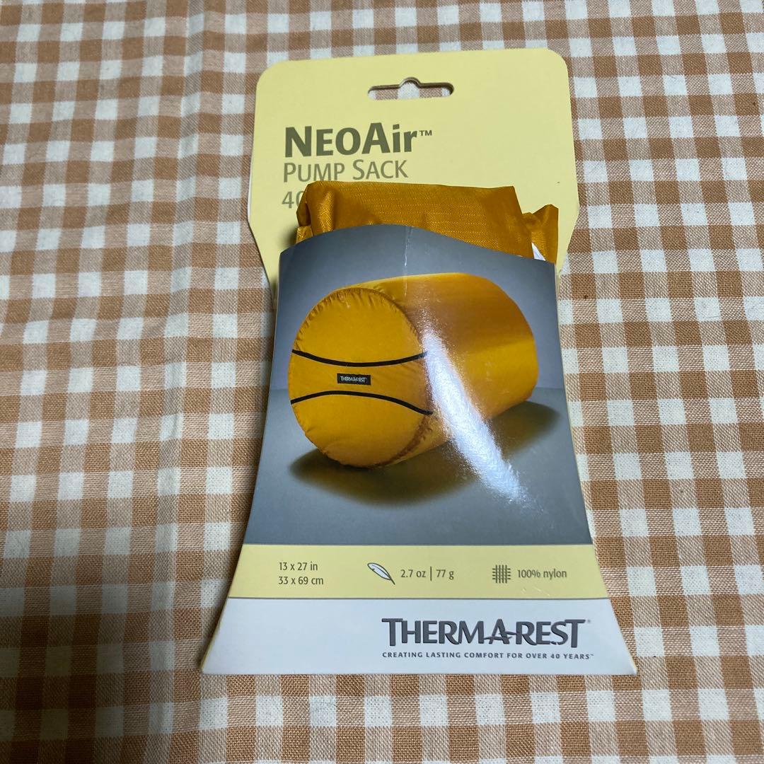 THERMAREST NEOAir キャンプ用マット PUMP SACK40L