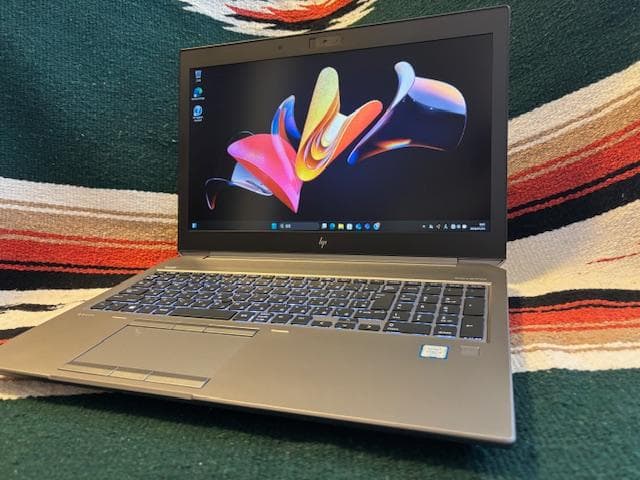 ♪i7♪RAM32♪上位機種♪　HP ZBook 15 G6　①