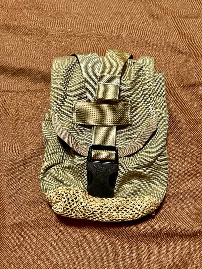 実物レア　dglcs キャンティーンポーチ