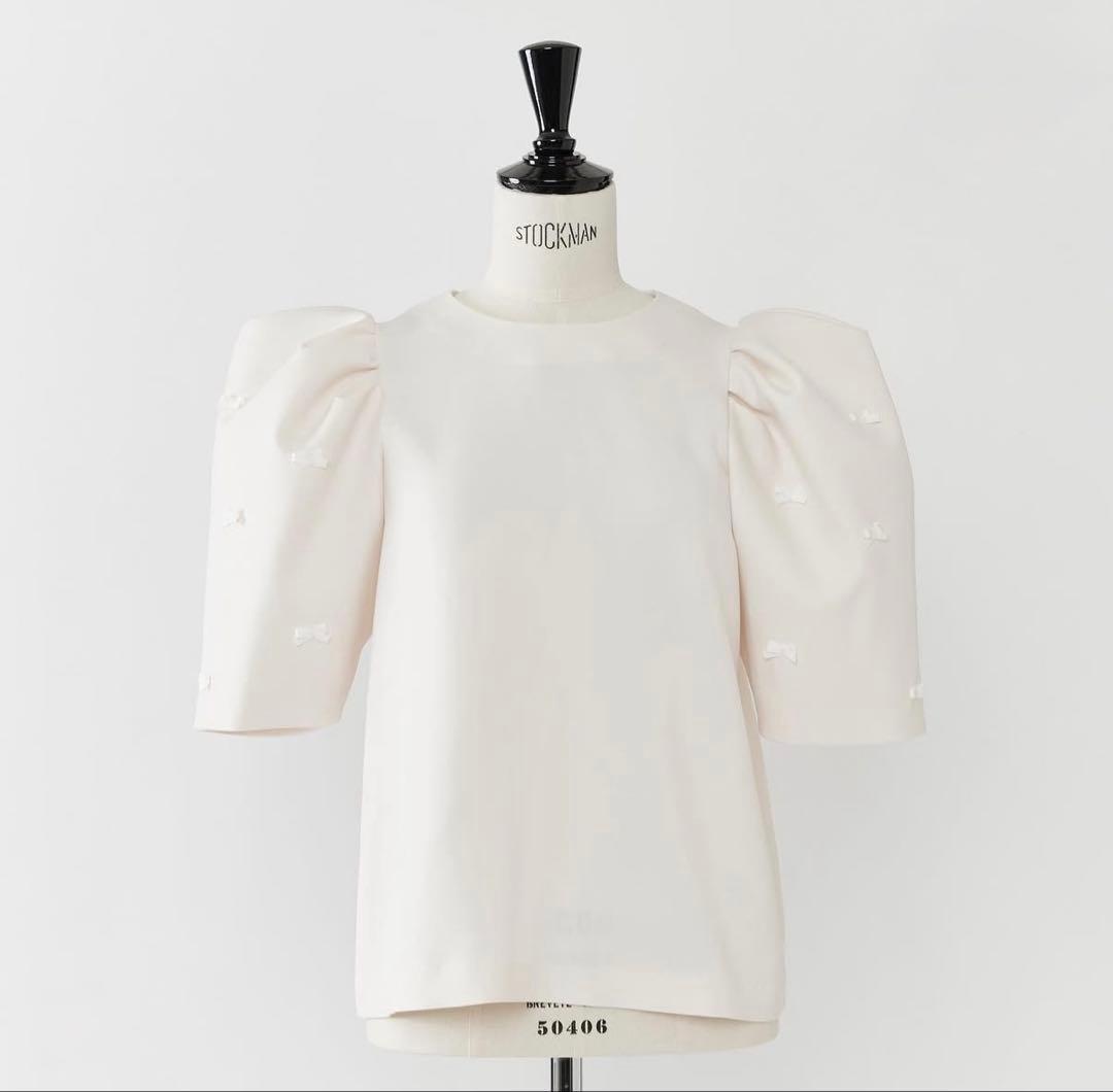 大幅値下げ　未使用　Heve バブリーリボンブラウス