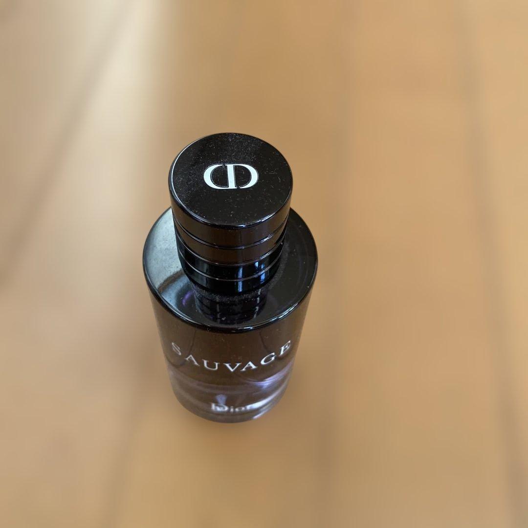 Dior SAUVAGE オードトワレ ✳︎100ml✳︎