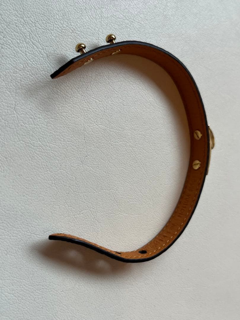 チェル　美品　Louis Vuitton ブラックレザーブレスレット