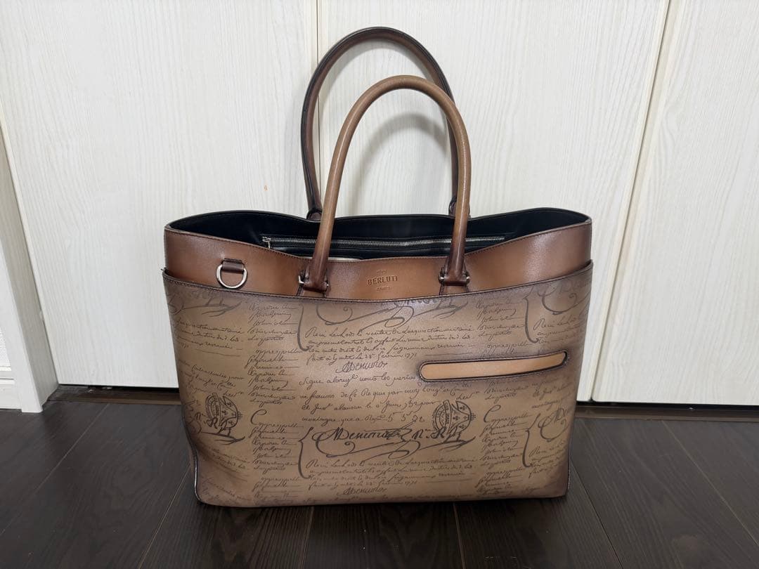 ベルルッティ　トートバッグ