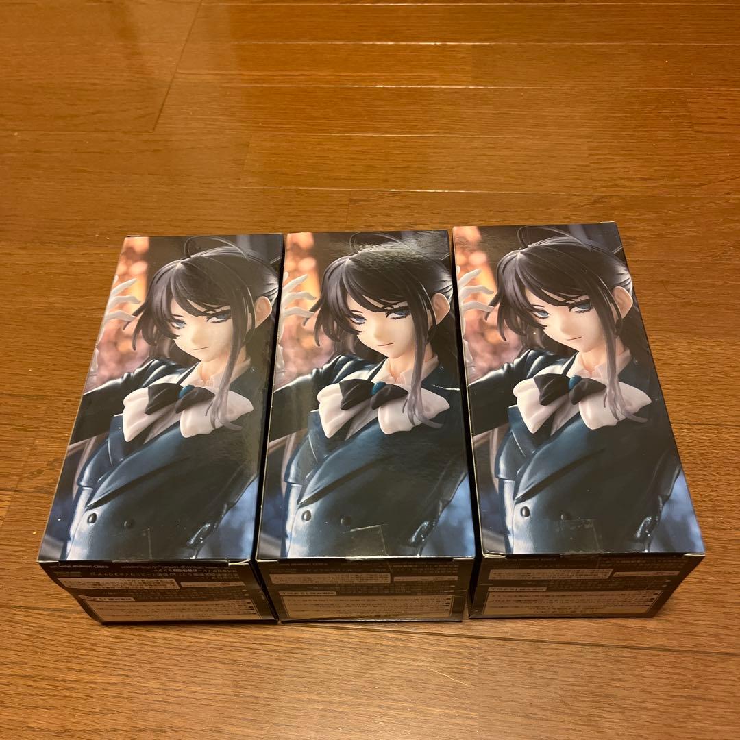 Ado フィギュア Winter ver. ラウンドワン　プライズ商品