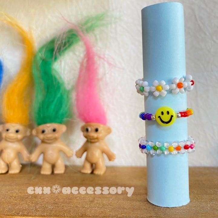 【b-5】 ビーズリング ✿  韓国 カラフル ニコちゃん  その2