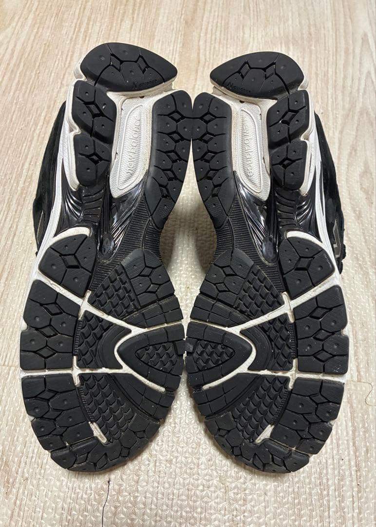 new balance 2002r M2002RBK ブラック23.5cm