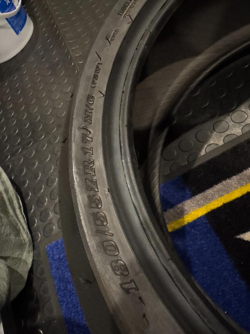 新車外しロードスポーツ2 前後セット　120/70ZR17 180/55ZR17