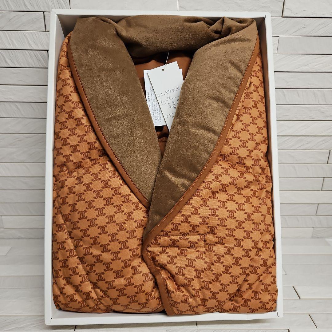 ◾セリーヌ　ダウン・フェザー肩あて　新品・未使用