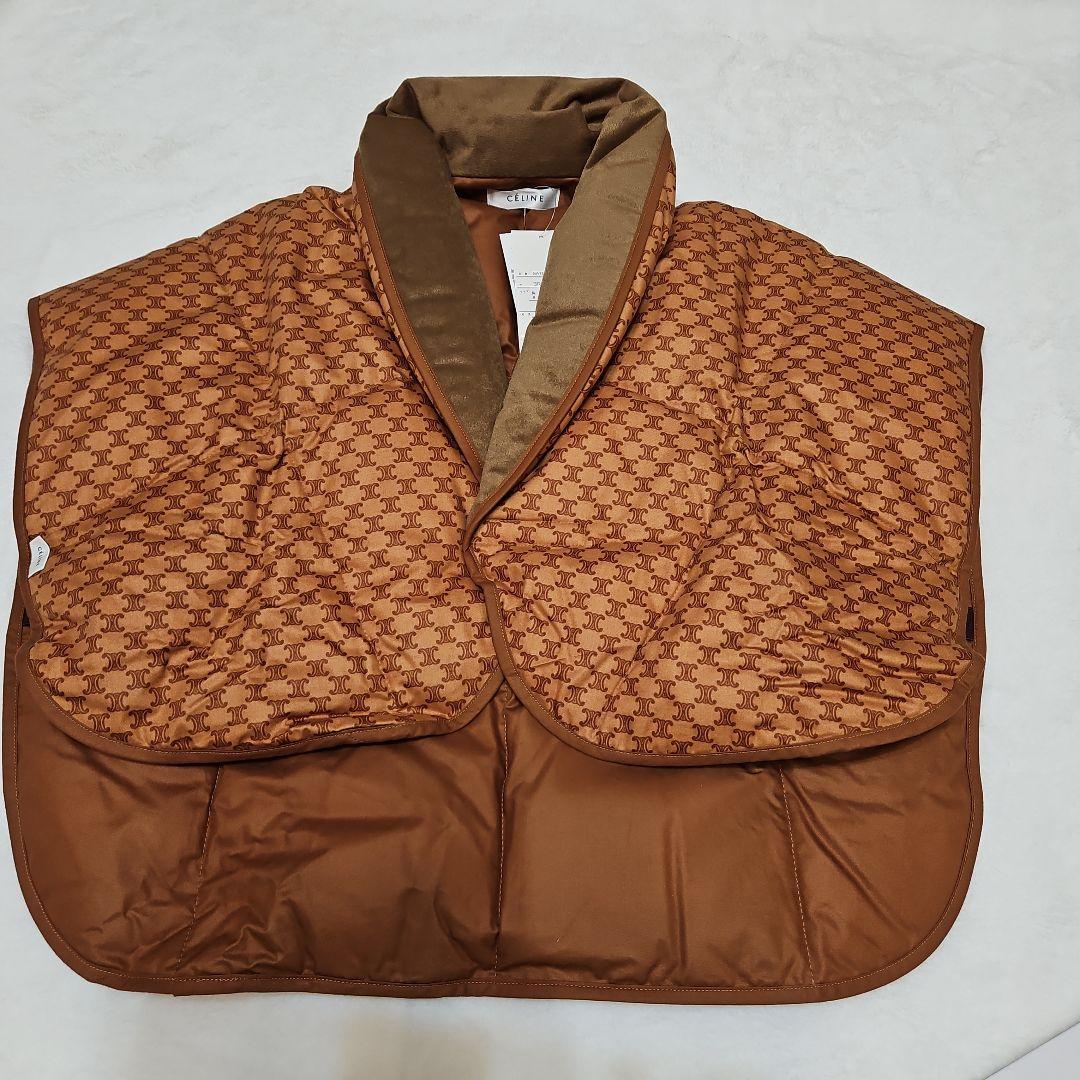 ◾セリーヌ　ダウン・フェザー肩あて　新品・未使用