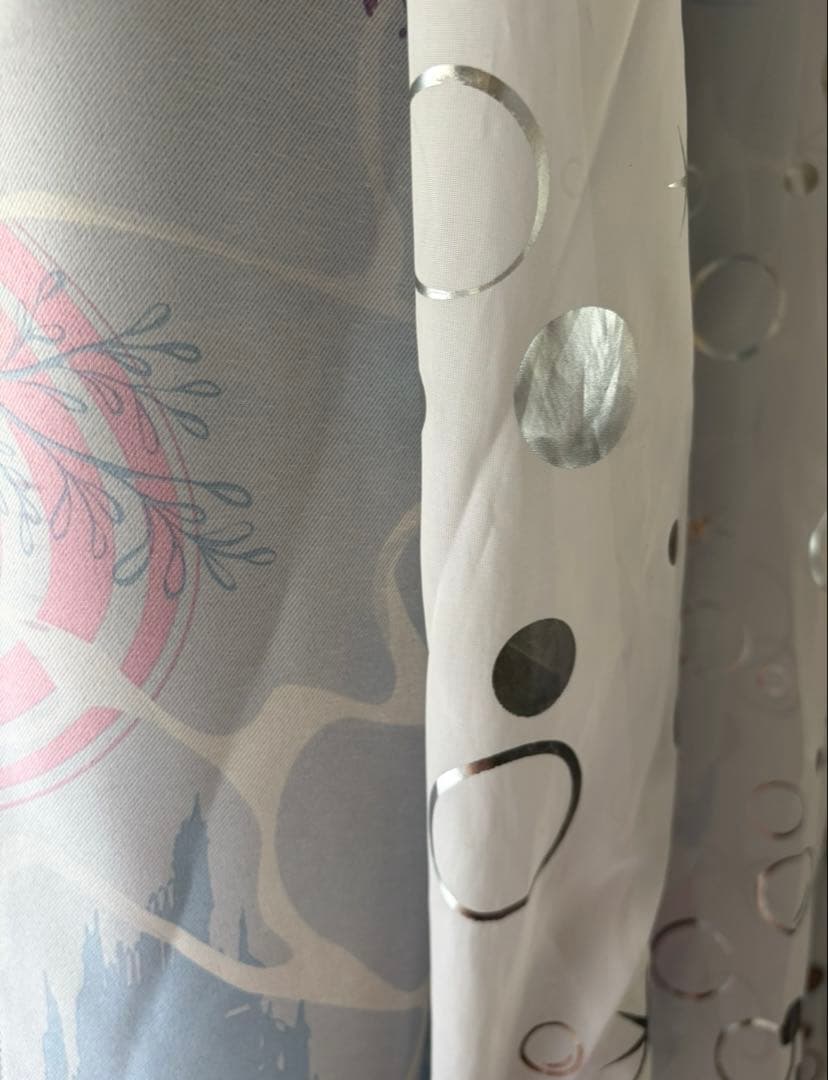 アリエル　カーテン　箔プリント　二重遮光カーテン　ベルメゾン