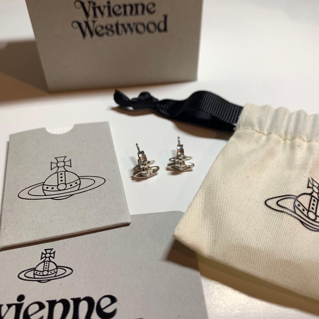 ゆ*き様 【正規品】ヴィヴィアンウエストウッド ローレライ ピアス シルバー