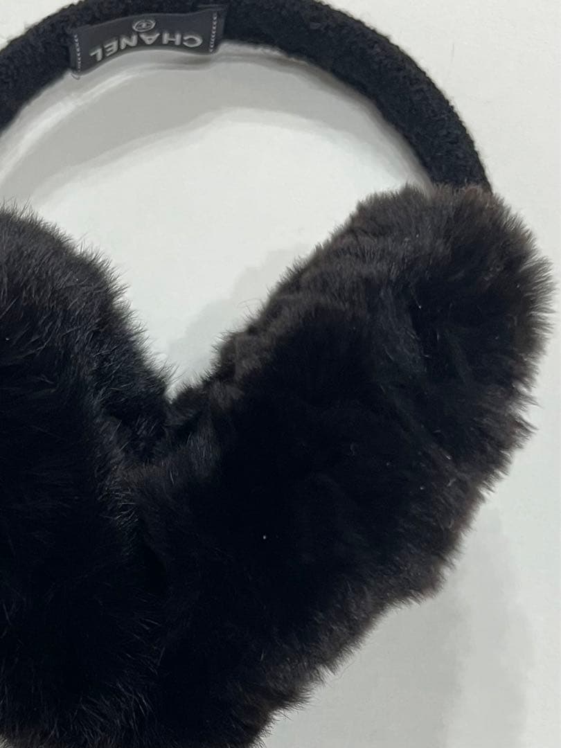 シャネル☆イヤーマフ 耳当て ココマーク ラインストーン カメリア ロゴ 黒