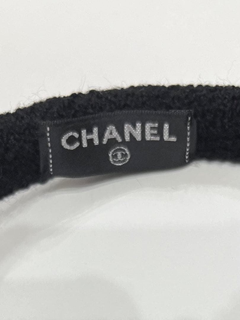 シャネル☆イヤーマフ 耳当て ココマーク ラインストーン カメリア ロゴ 黒