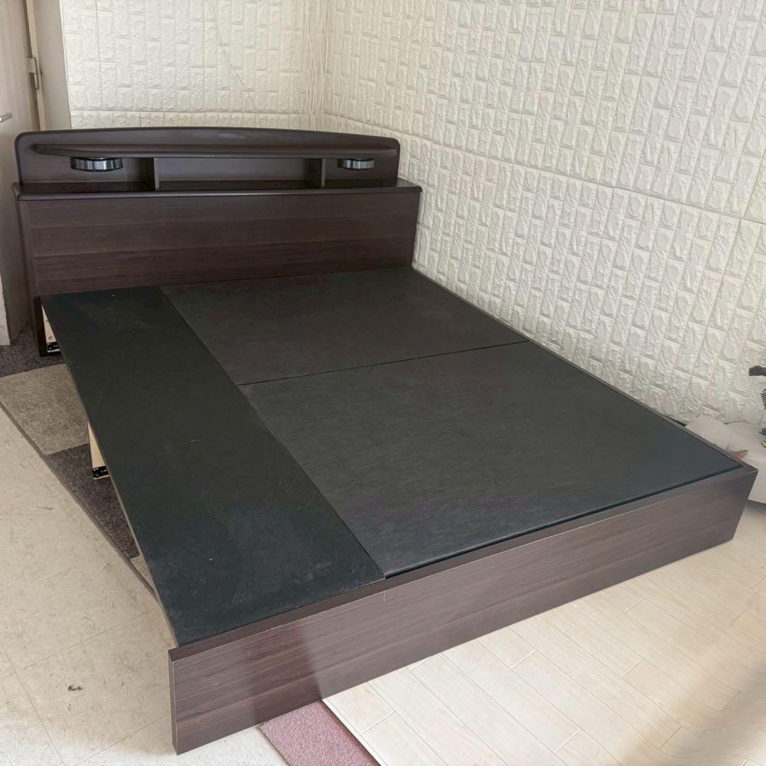 東京23区配送無料✨クィーンベッド　フレーム&マットレス　ニトリ　シーリー　美品