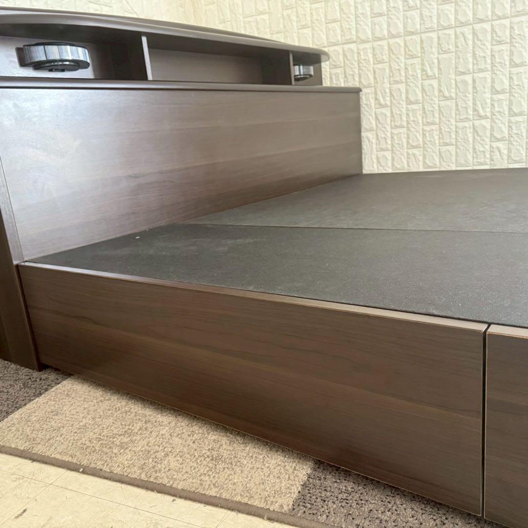 東京23区配送無料✨クィーンベッド　フレーム&マットレス　ニトリ　シーリー　美品