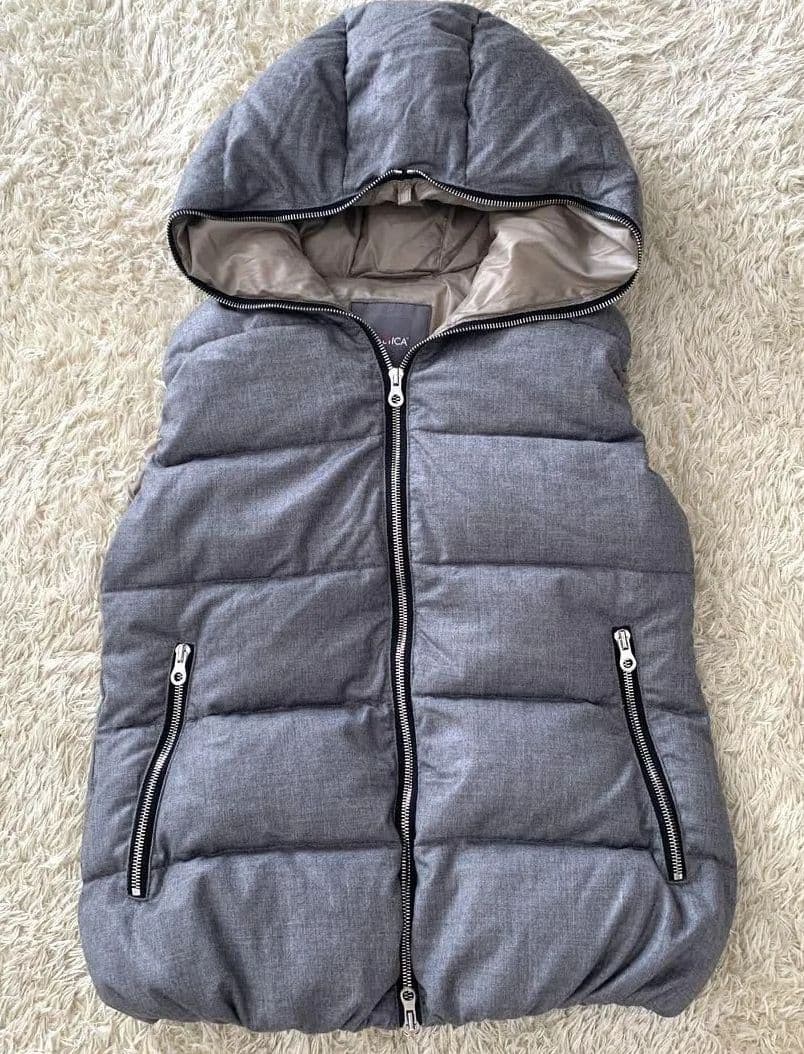 美品!正規品!デュベティカ　ウールダウンベスト