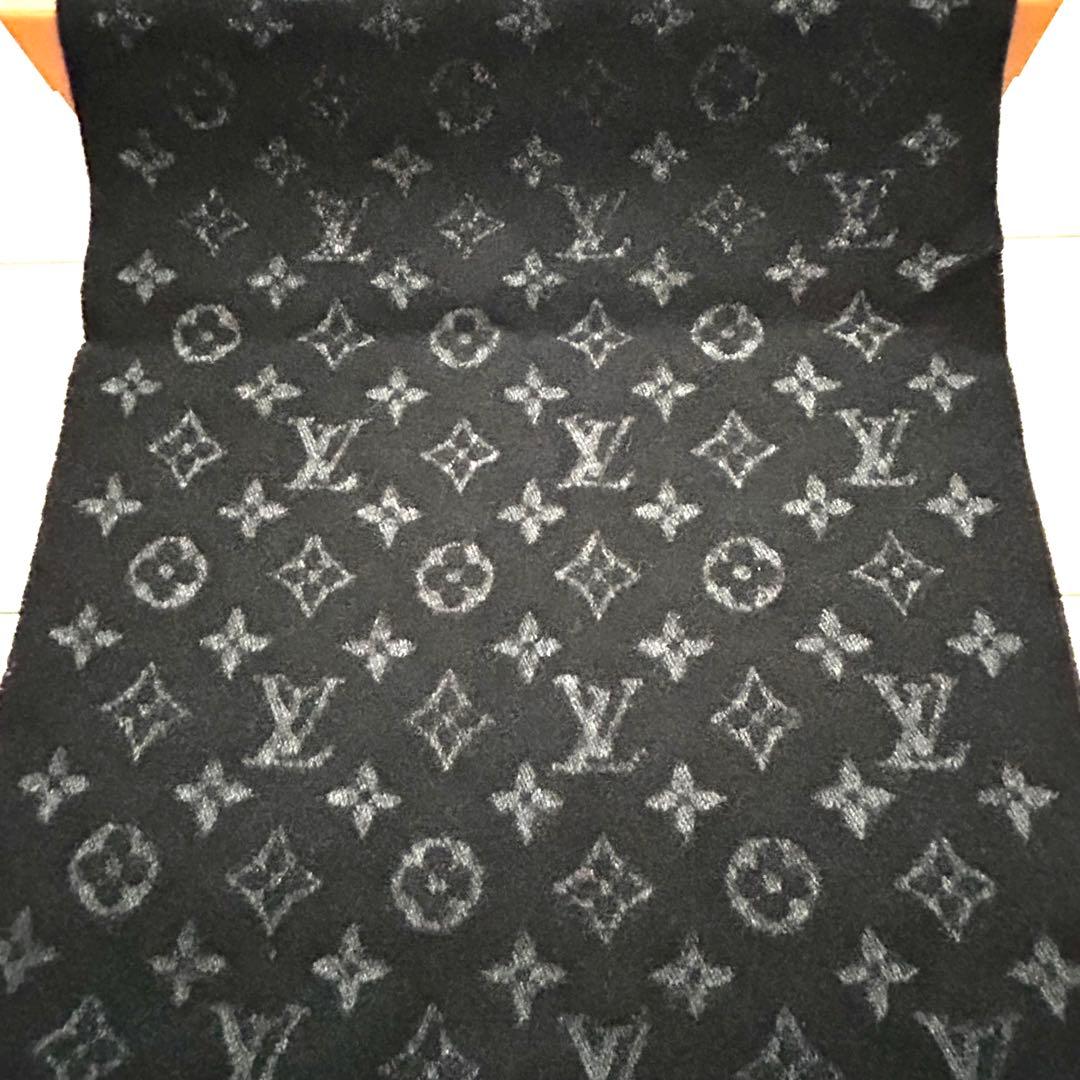 ルイヴィトン　マフラー・モノグラム グラディエント　箱付き