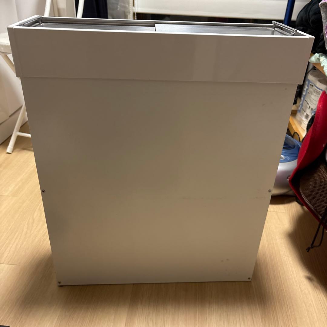 ホワイト スチール製 蓋付きごみ箱