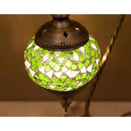 要問合わせ♥️モロッコアンティーク風♥️美しい　ランプ　　スタンドライト　3色