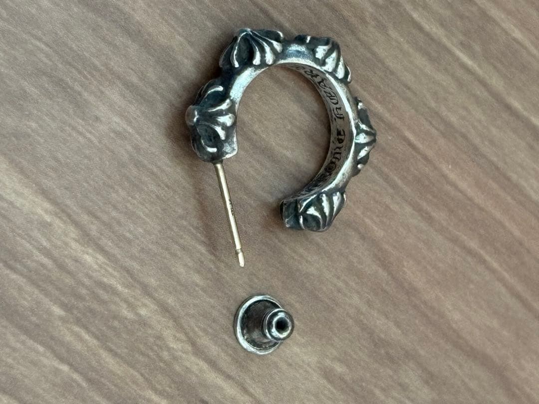 【あんしん鑑定付き】クロムハーツ クロスバンド フープピアス 純正キャッチ