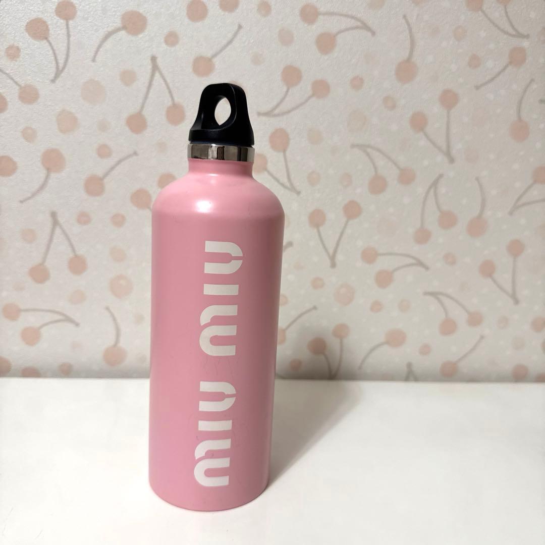 miumiu ステンレスボトル　水筒　ピンク　正規品