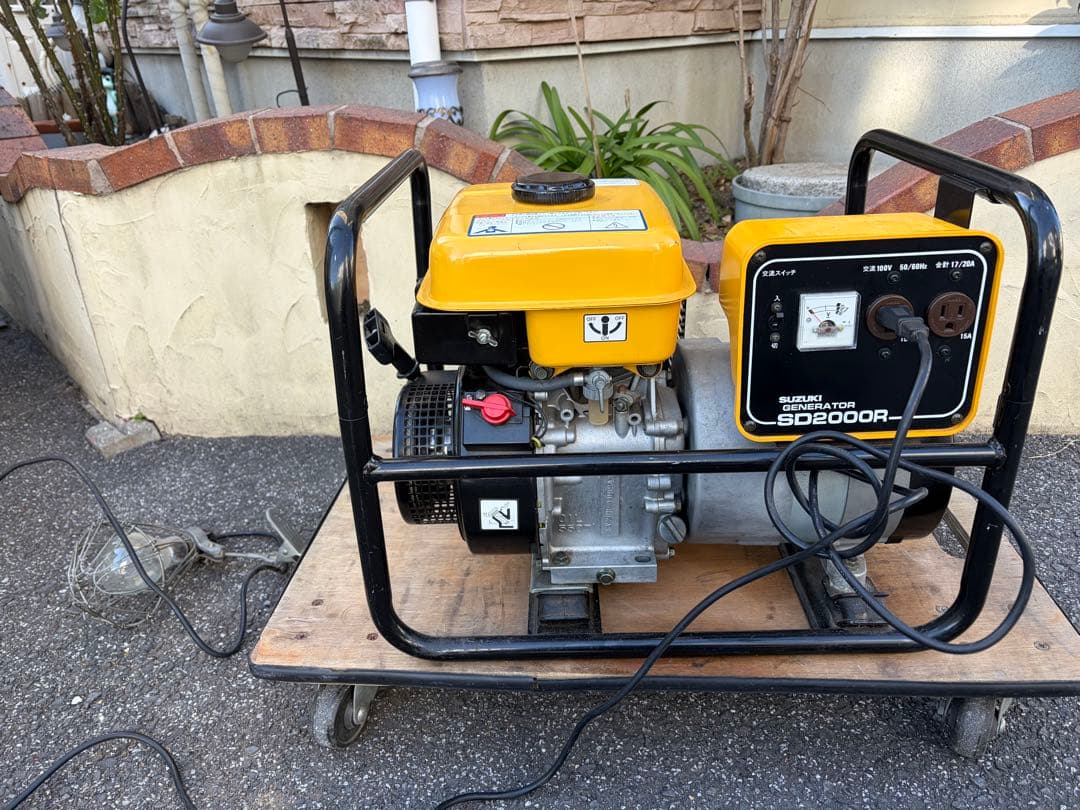 ⭐︎スズキ⭐︎GENERATOR SD2000R発電機