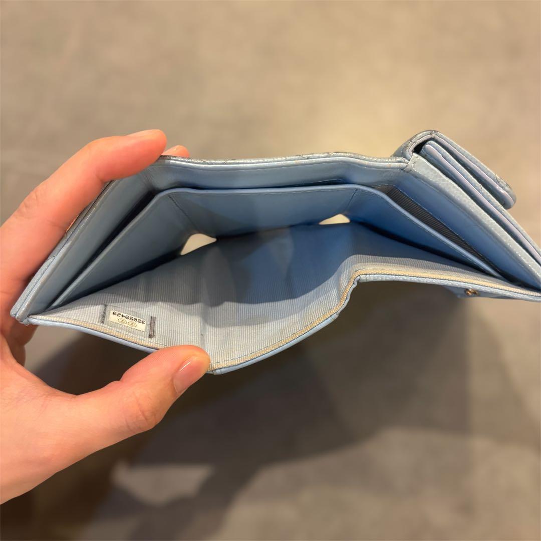 CHANEL 水色 三つ折り財布 キャビアスキン マトラッセ ブルー ウォレット