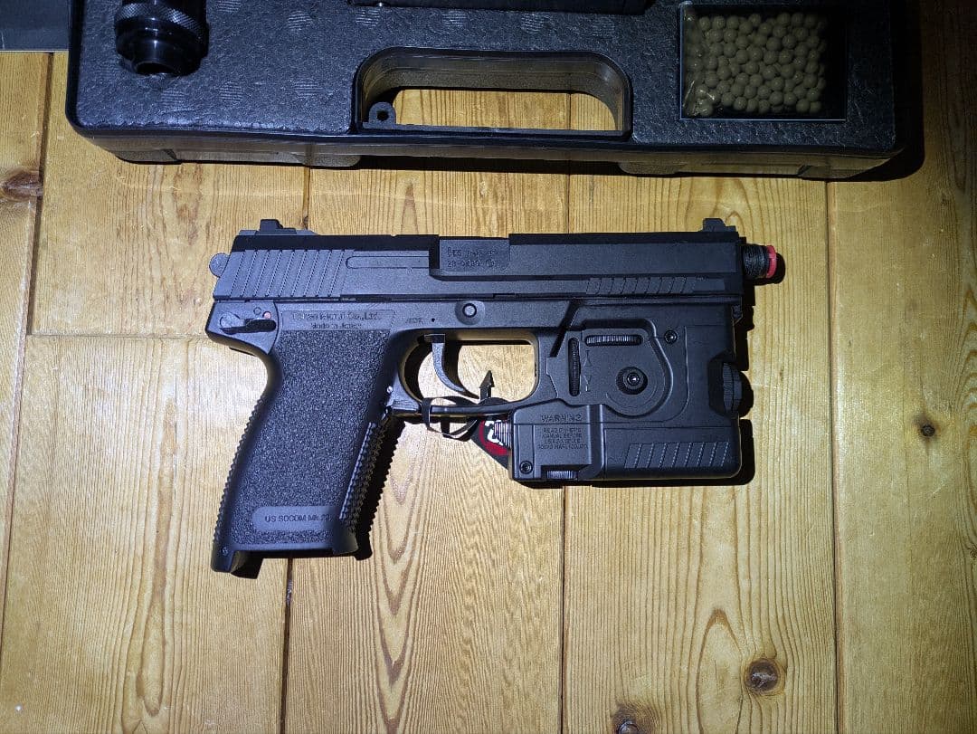 東京マルイ　ソーコムMK23