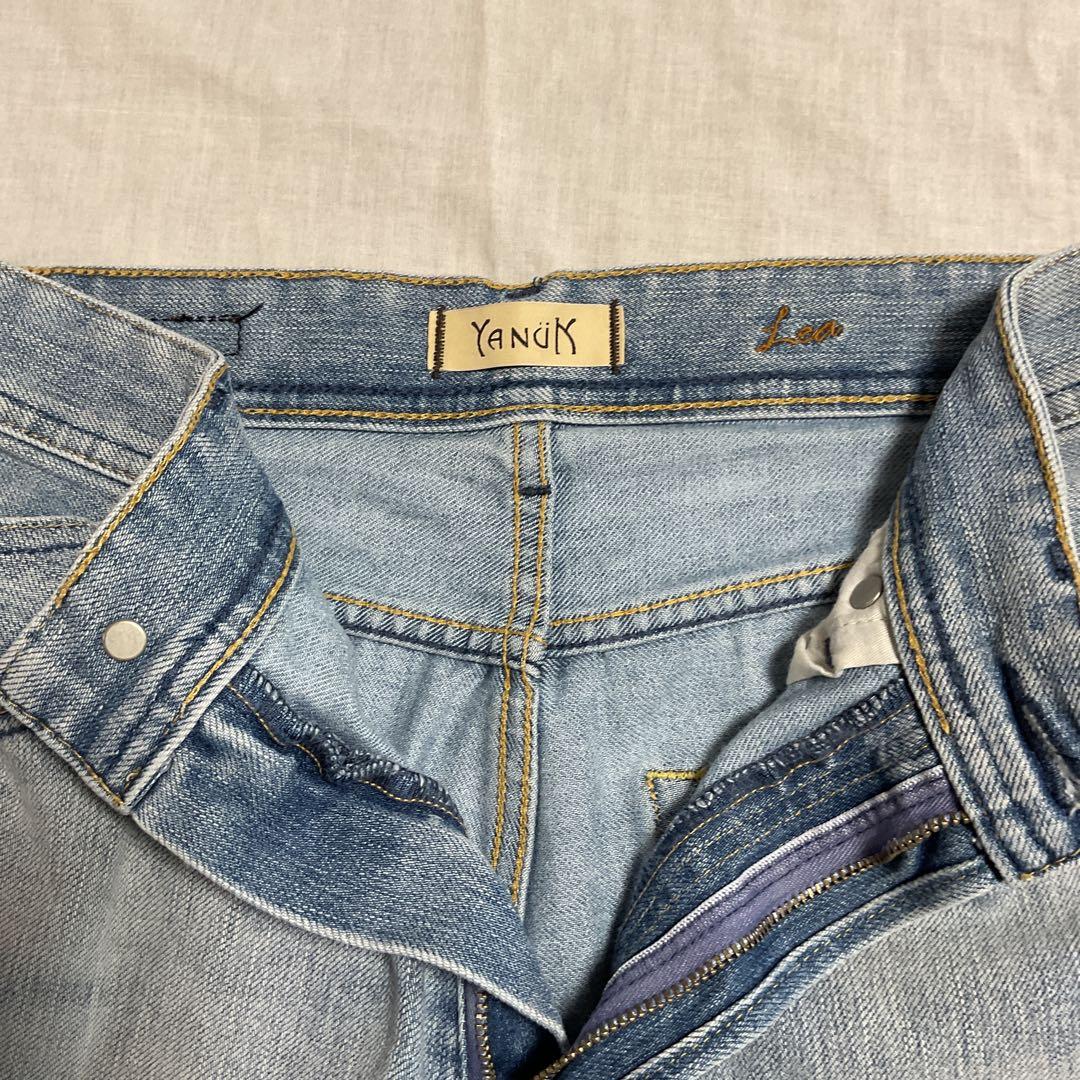 YANUK LEA ジーンズ