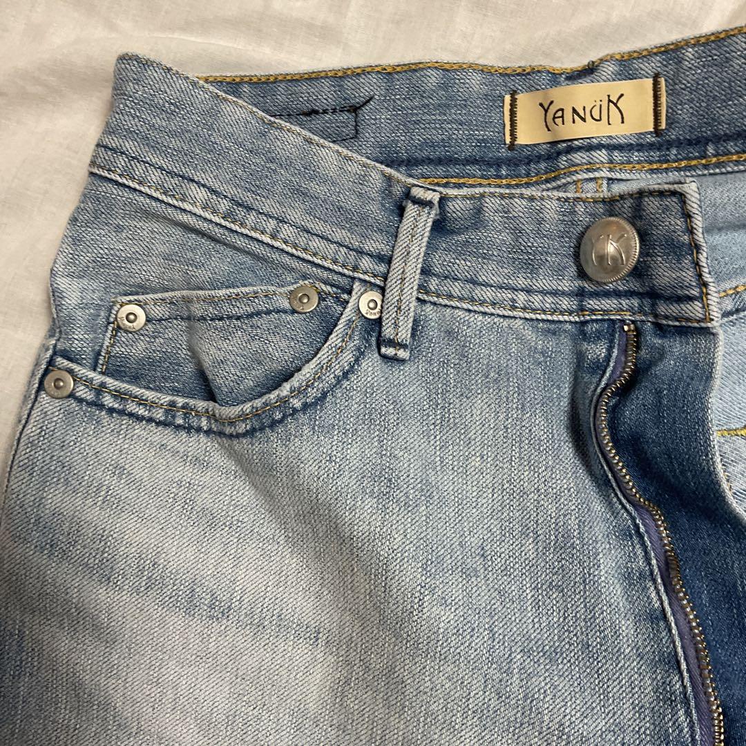 YANUK LEA ジーンズ