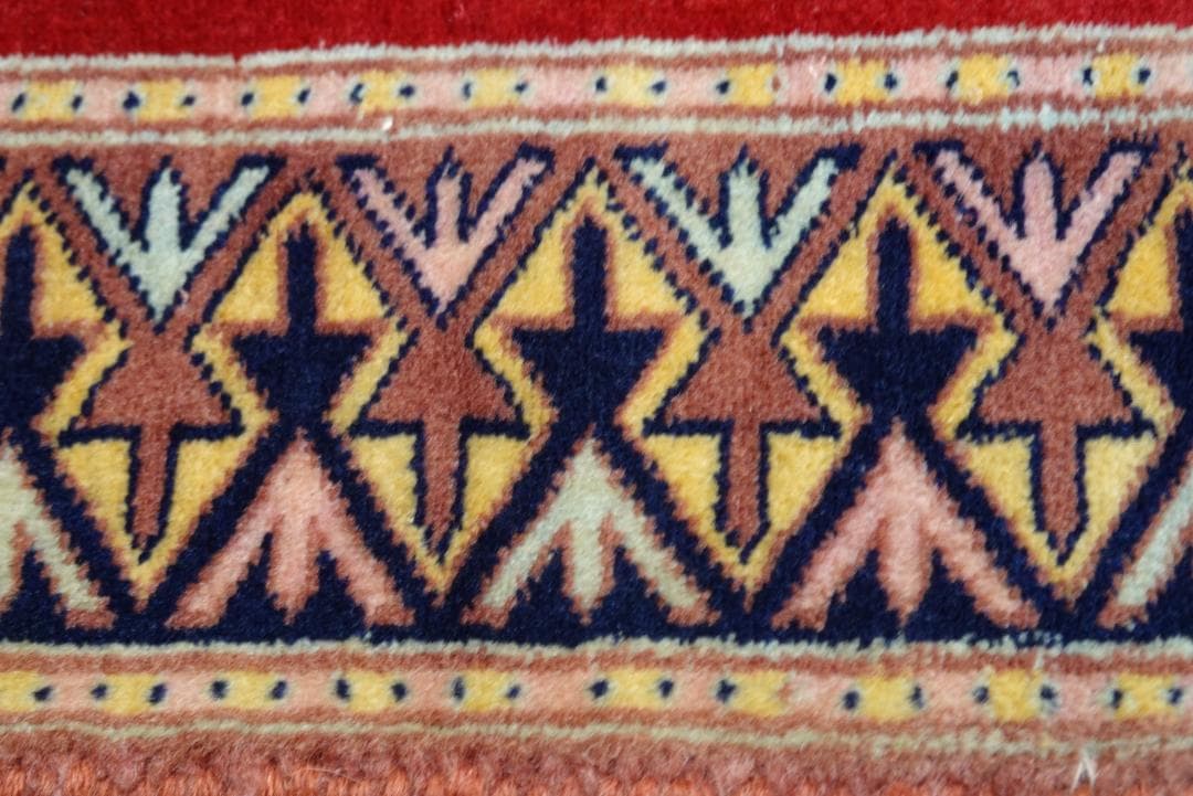 ✦vintage rug✦　120cm×58cm　パキスタン　ペルシャ絨毯