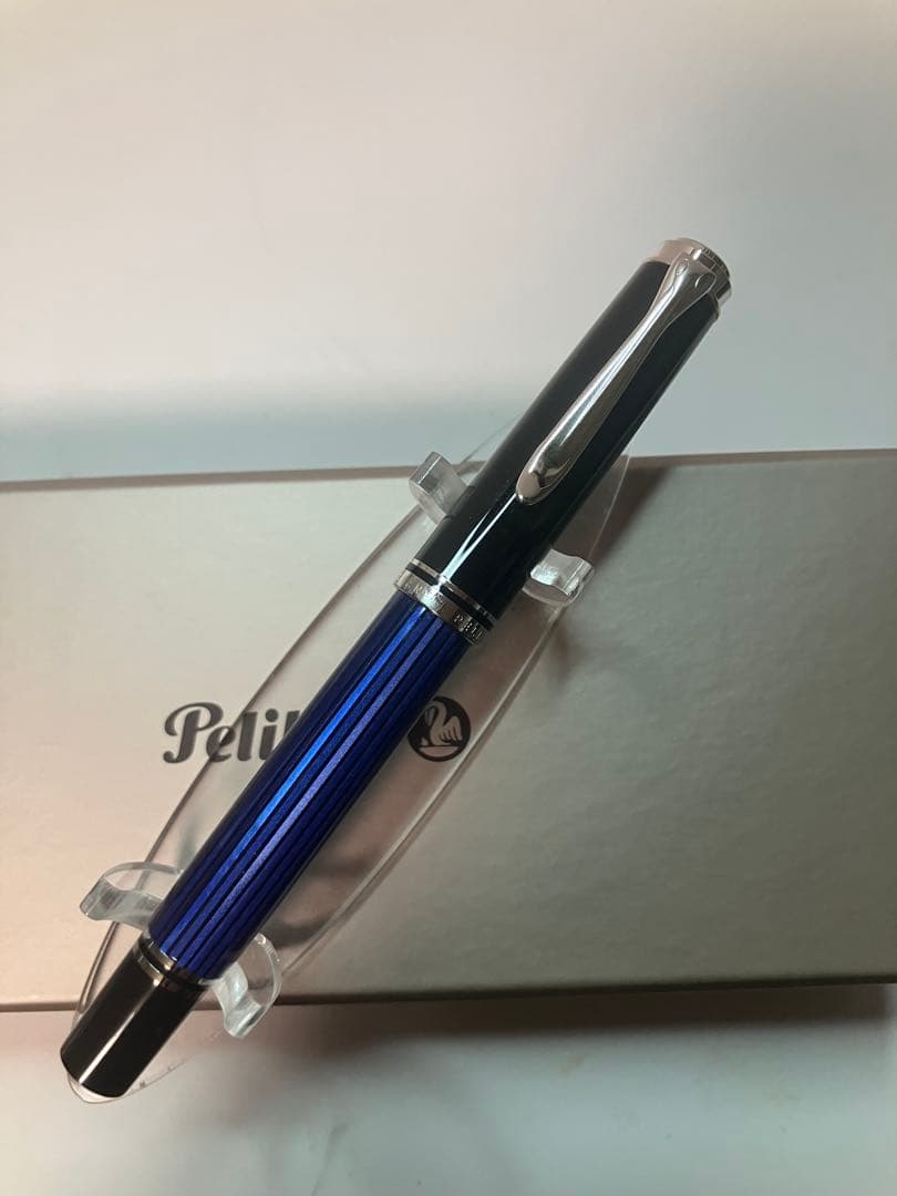PELIKAN　ペリカン　スーベレーンR405 　ローラーボール　青縞