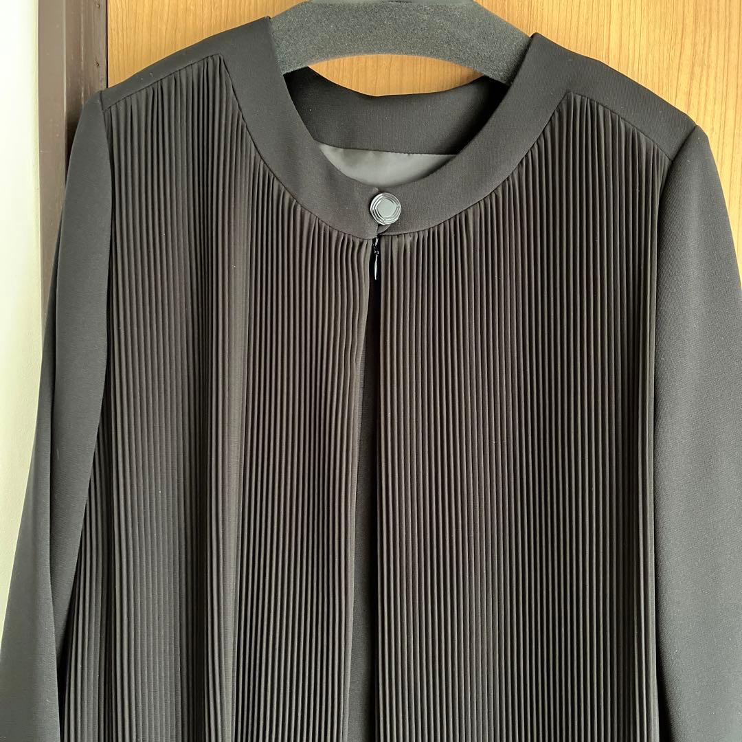 ブラックフォーマル喪服ゆったりワンピースプリーツ