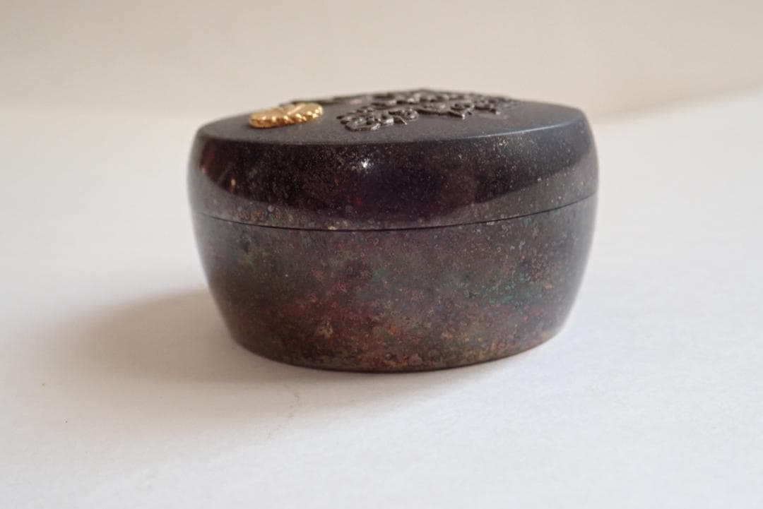 ま*ん様 ボンボニエール