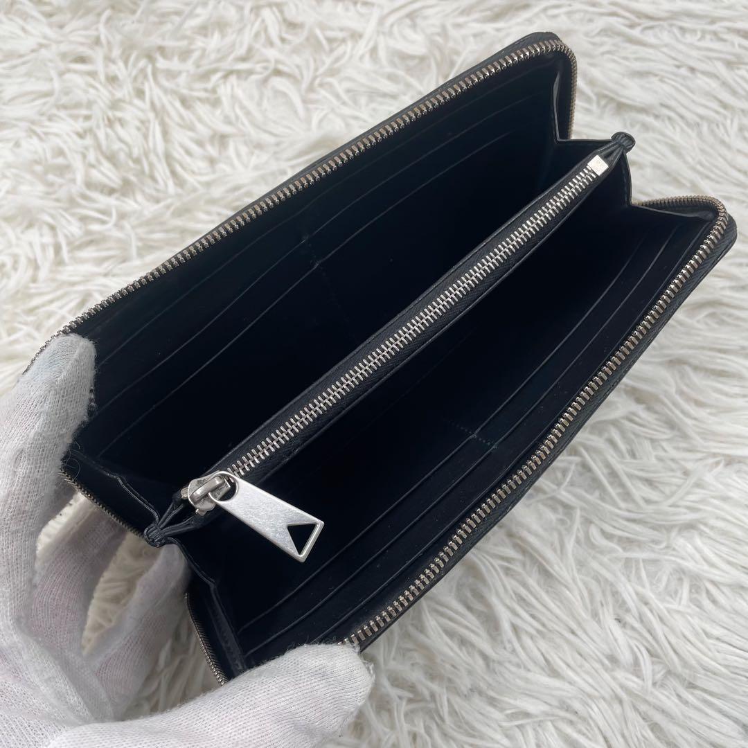 【✨美品✨】ボッテガヴェネタ マキシイントレチャート ラウンドジップ ブラック