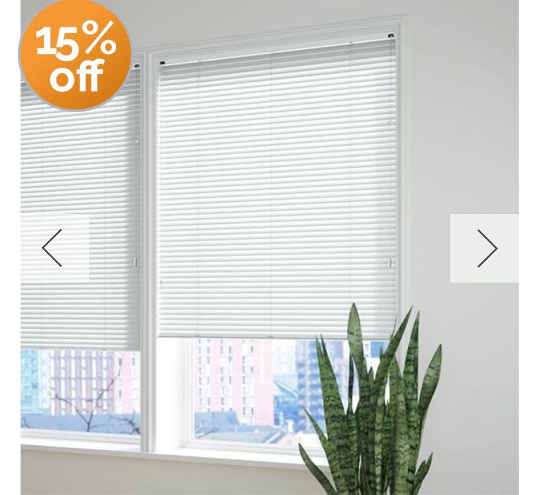 美品✨TUISSDECOR 突っ張り式 アルミブラインド スノーフレーク