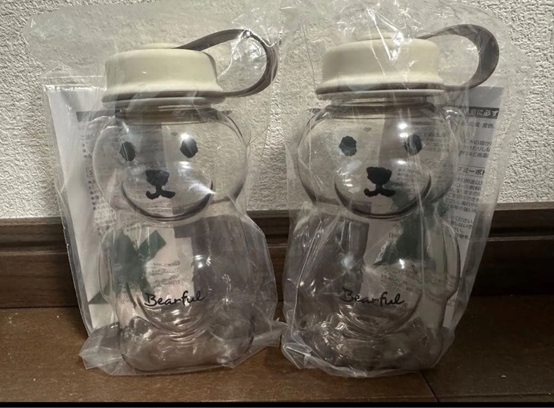 タリーズ　ハグミーボトル　限定　ベアフル　タンブラー