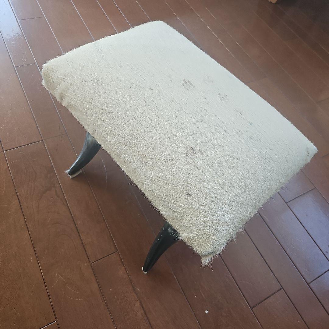 オットマン動物の角の足　レアです！お部屋がおしゃれになります‼️