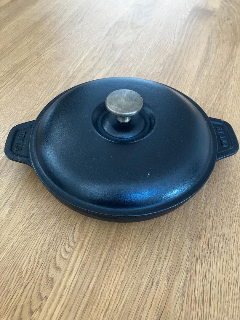 STAUB ストウブ ラウンド ホットプレート 鋳物 20cm 黒