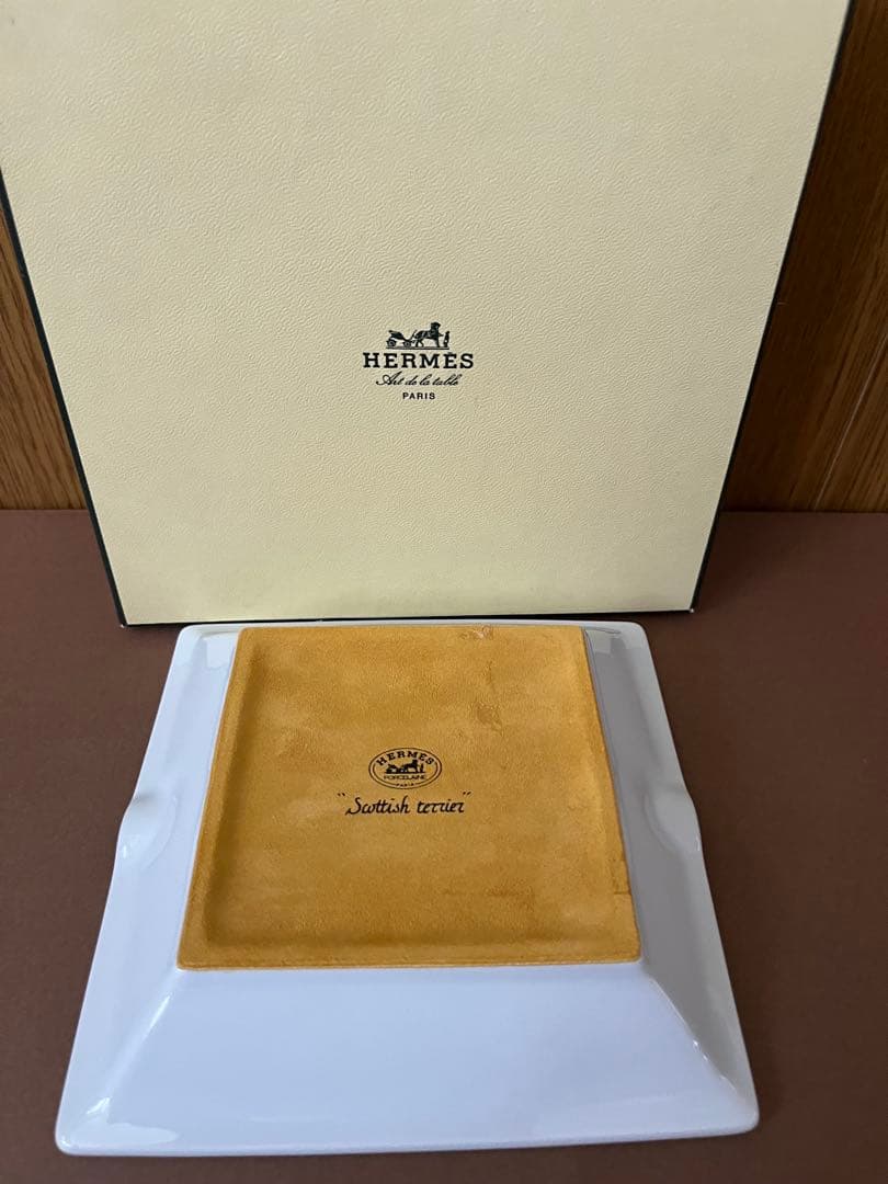 HERMES 陶器製灰皿 イエロー