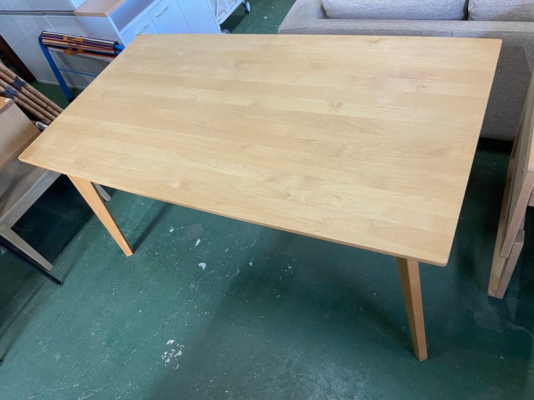 MOMONATURAL VIBO モモナチュラル ダイニングテーブル 北欧