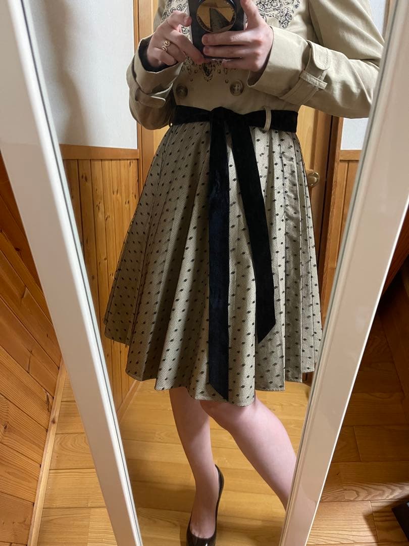 ヴァレンティノ　トレンチコート　ドット柄