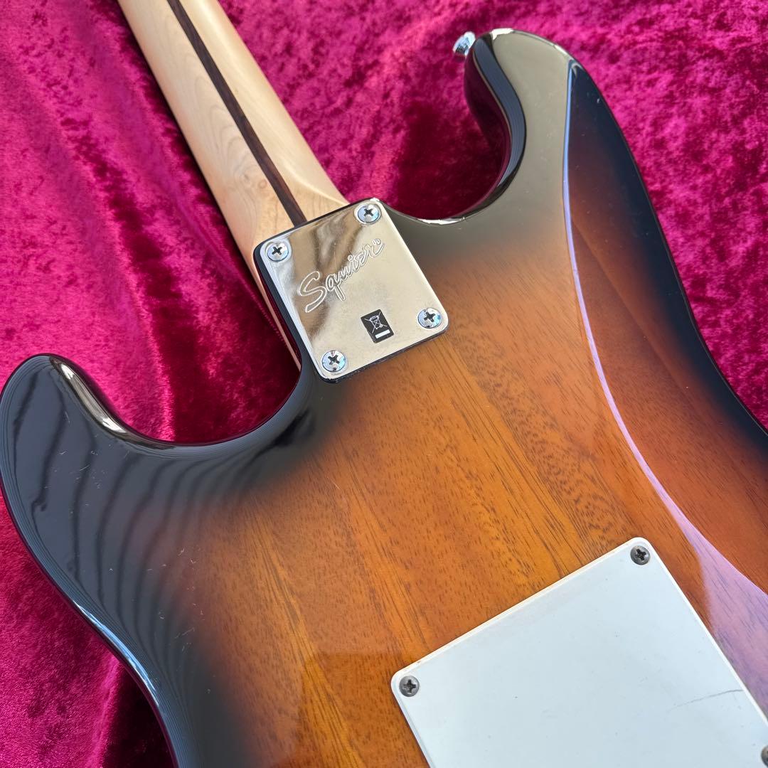 美品 メンテ済 Squier BULLET STRATOCASTER 3TS