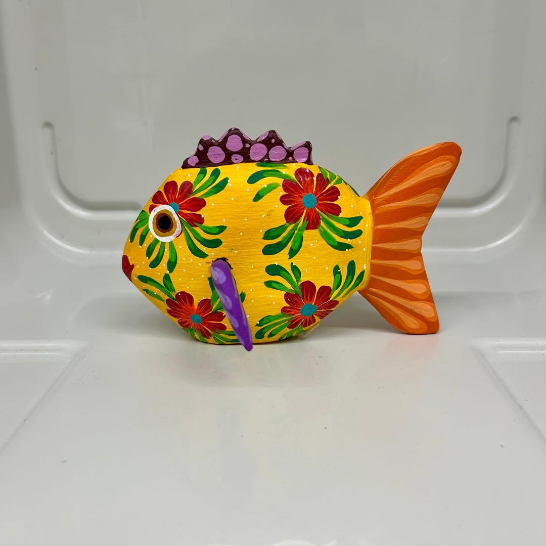 アレブリヘ 魚 メキシコの伝統工芸品