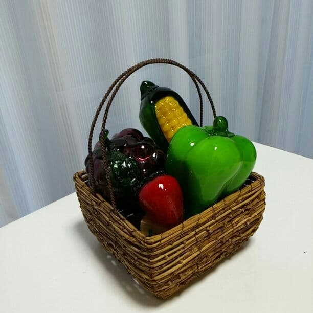 果物のオブジェ(苺)