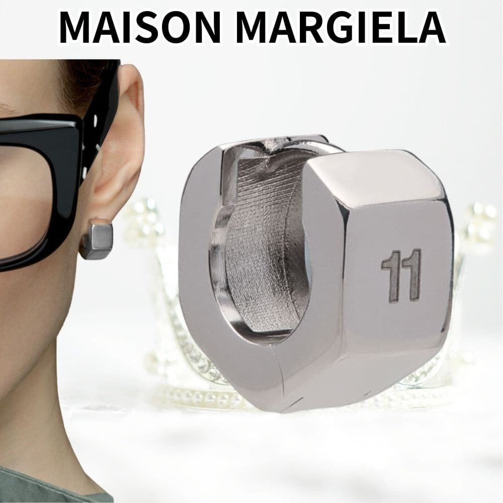 Maison Margiela　ナット Nut ピアス ショッパー付 シルバー