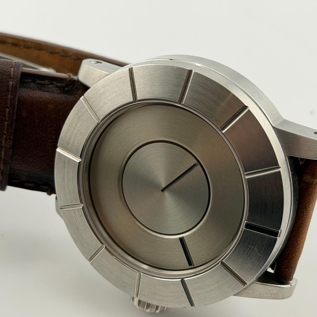 【超希少】イッセイミヤケ　自動巻　吉岡モデル　NE15-0020 シルバー