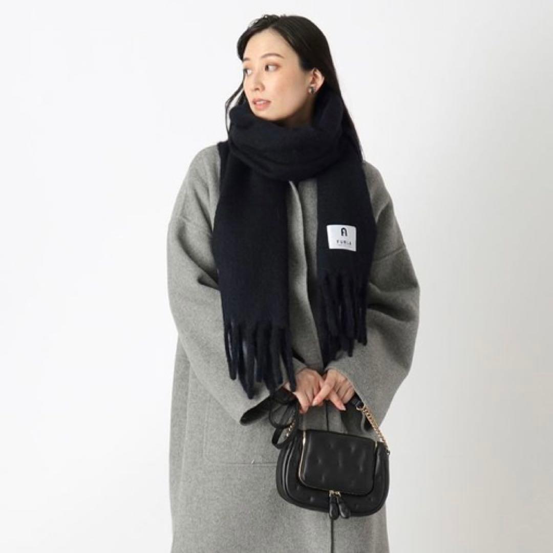 新品　FURLA 大判　アルパカ混　ボリュームマフラー　ストール　ロング　黒