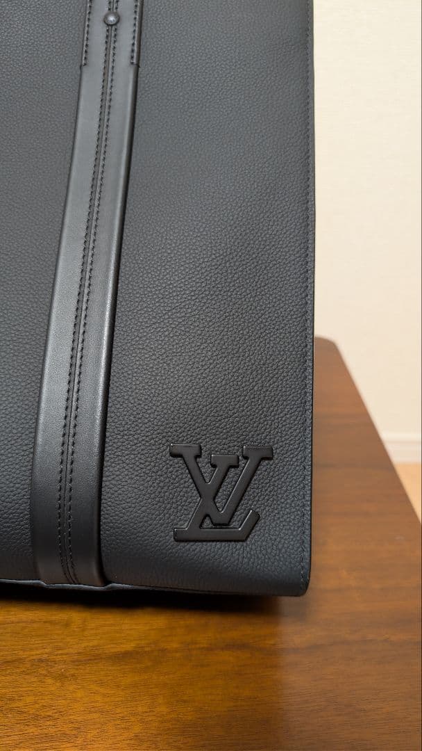 ルイヴィトン M57308 テイクオフ トート アエログラム ブラック